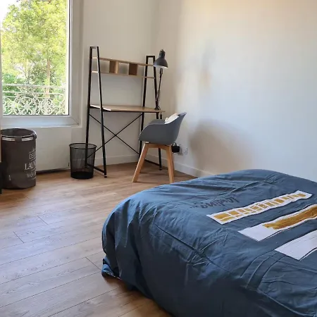 Appartement Spacieux Duplex Sous Combles. *